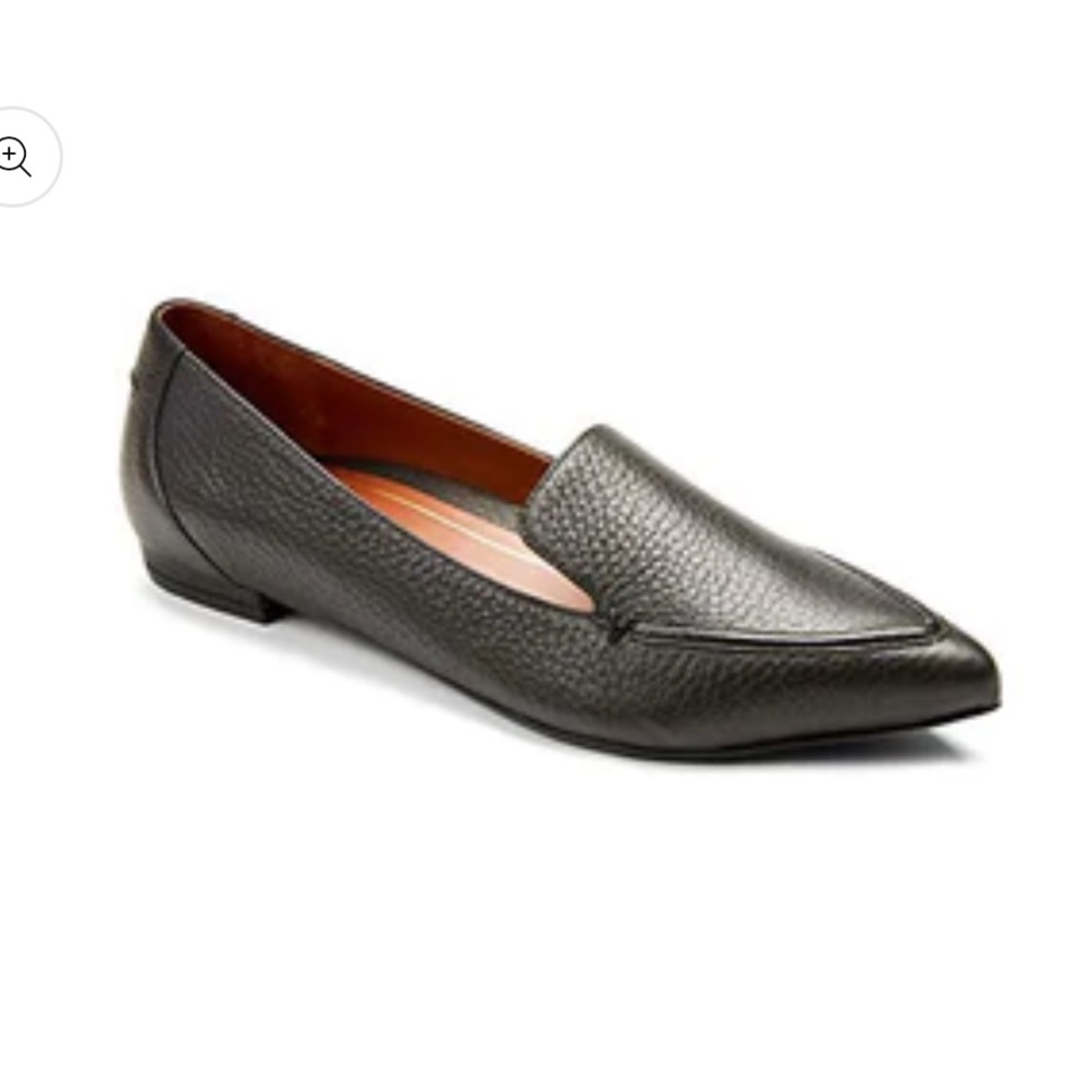 Vionic Black Flats Sleek Modern Design